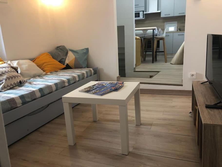 Au Coeur De Ville Avec Terrasse Céret Zewnętrze zdjęcie